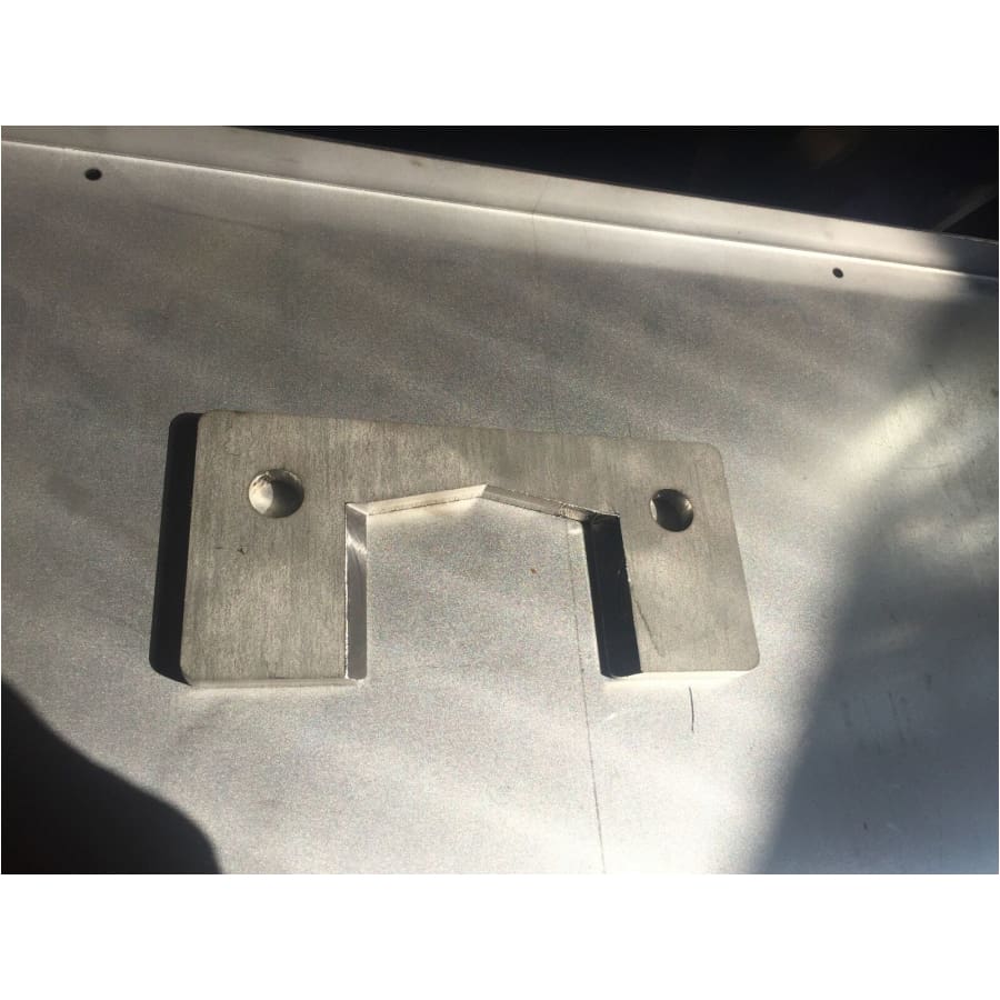 Discovery 3, 4 and Range Rover Sport towbar security plate